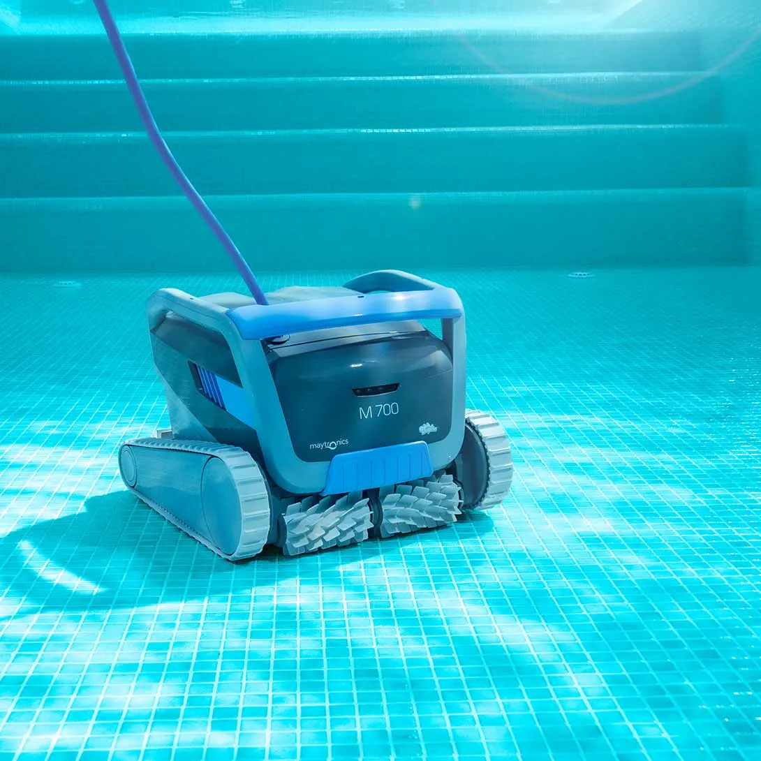 DOLPHIN-M700-EU (3).webp (Vor Optimierung)